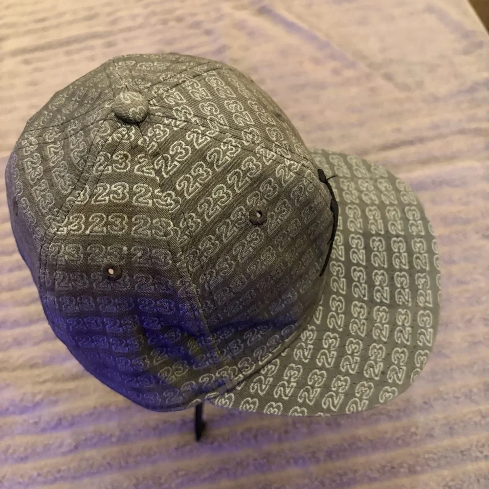 Nike Air Jordan Youth Hat 23 All Over‎ Print Jumpman Snapback Gray Cap